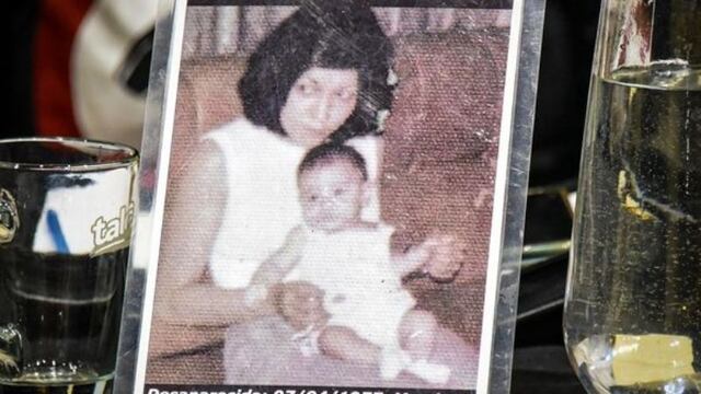 Elvira Orfila Benitez junto a su hija Victoria. Diario La Provincia SJ.