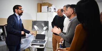 Incorporaron un nuevo ecógrafo al Hospital Municipal Eva Perón.