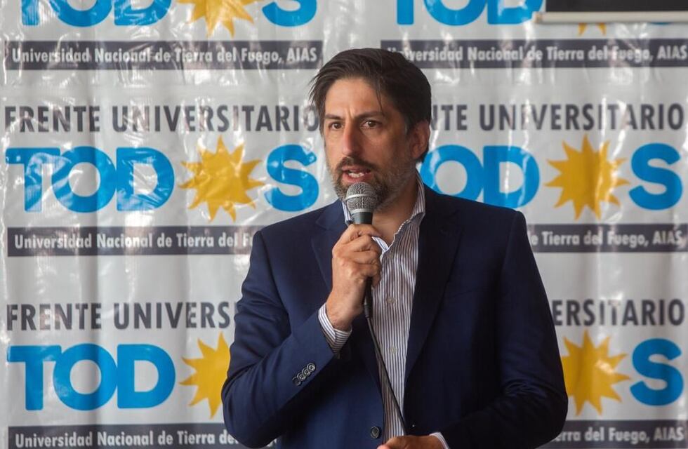 Nicolás Trotta ahora afirmó que la educación “es un derecho esencial”