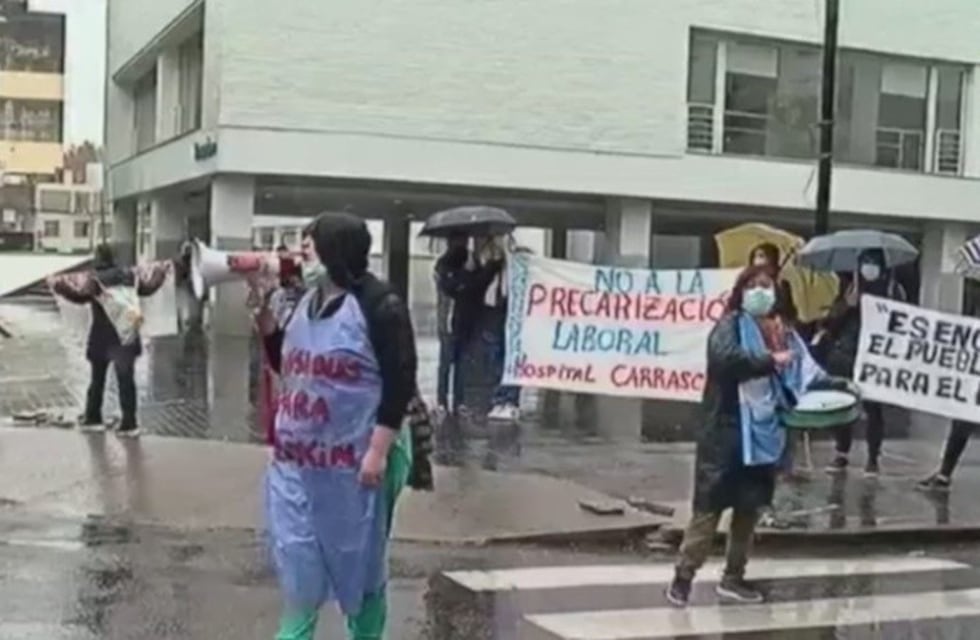 Enfermeros de Rosario se manifestaron por  mejoras laborales y exigen”contratos dignos”