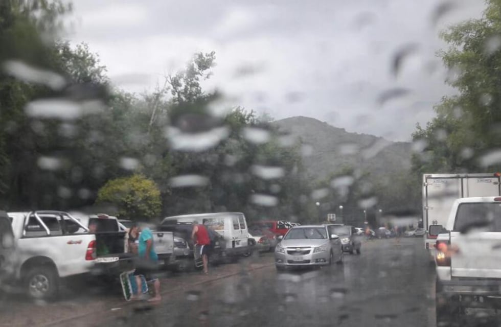Lluvia en Carlos Paz: alivio al calor y pocos milímetros de agua