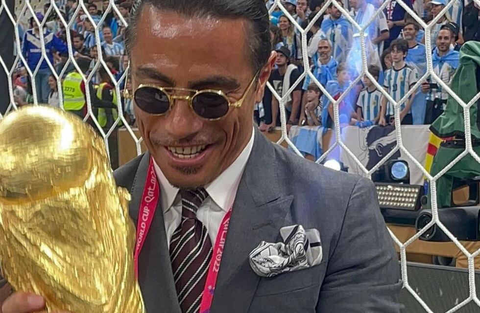 Tras la polémica en el Mundial, Salt Bae quiere abrir un restaurante en Argentina: el precio de sus platos