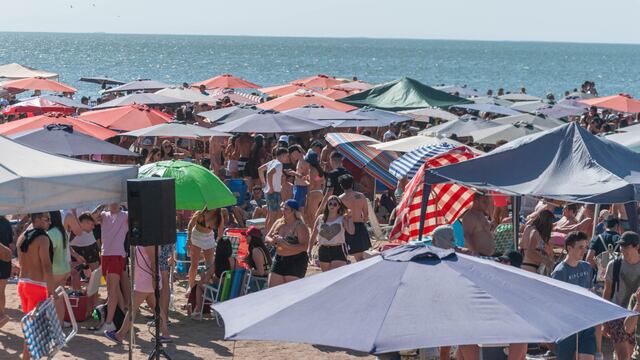 Playa de Miramar de Ansenuza, domingo 22 de noviembre.