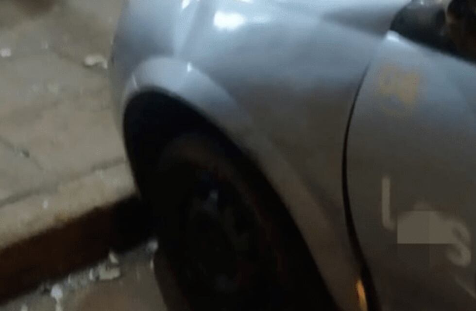 Accidente vial en Puerto Iguazú dejó como saldo daños materiales en un remis