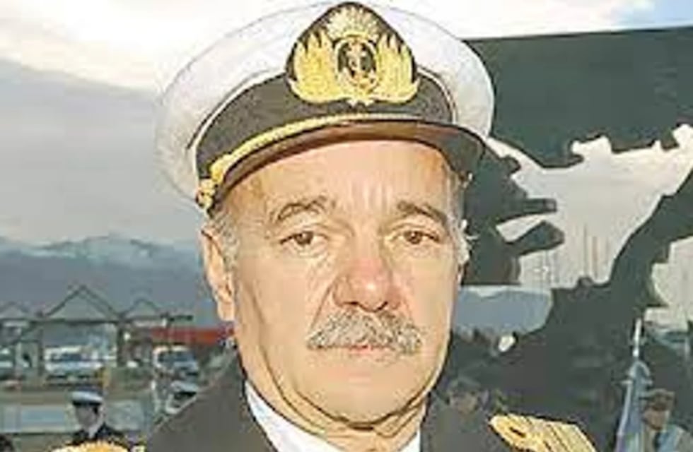 La carta que le escribió el comandante del Crucero General Belgrano en 1982 a una alumna tras su hundimiento