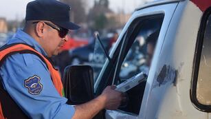 La policía vial realiza operativo de control de alcoholemia