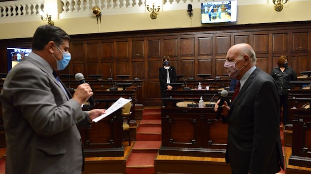 Jaliff y Bermejo fueron reelectos como presidente y vice del Senado