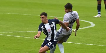 Talleres vs Emelec por la Copa Sudamericana Conmebol, Estadio Mario Alberto Kempes. Joel Soñora, numero 10 de Talleres de Córdoba.
foto Facundo Luque