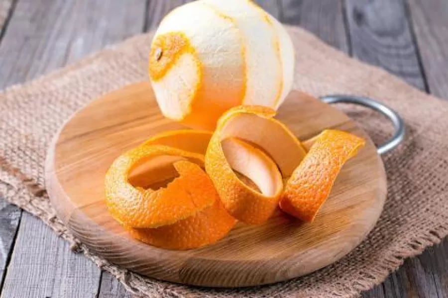 para qué hervir cáscaras de naranja con canela