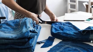 Cómo reciclar un jean que queda chico y transformarlo en un nuevo pantalón