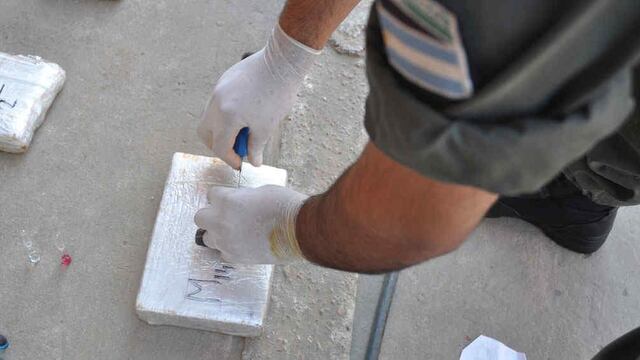 Gendarmería detuvo a un hombre con un kilo de droga en la ruta 40. Imagen ilustrativa.
