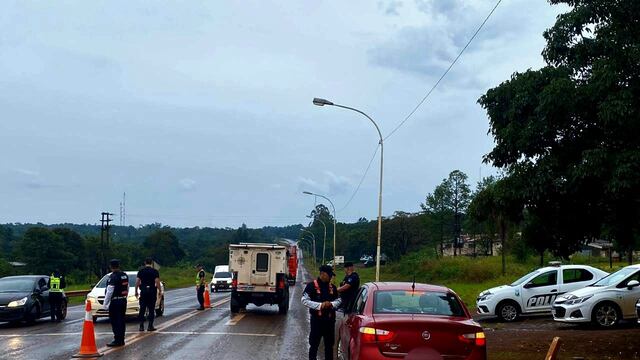 Realizan mega operativo policial en Misiones por Semana Santa.