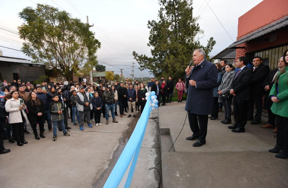 Jaldo inauguró obras de pavimentación en Los Nogales