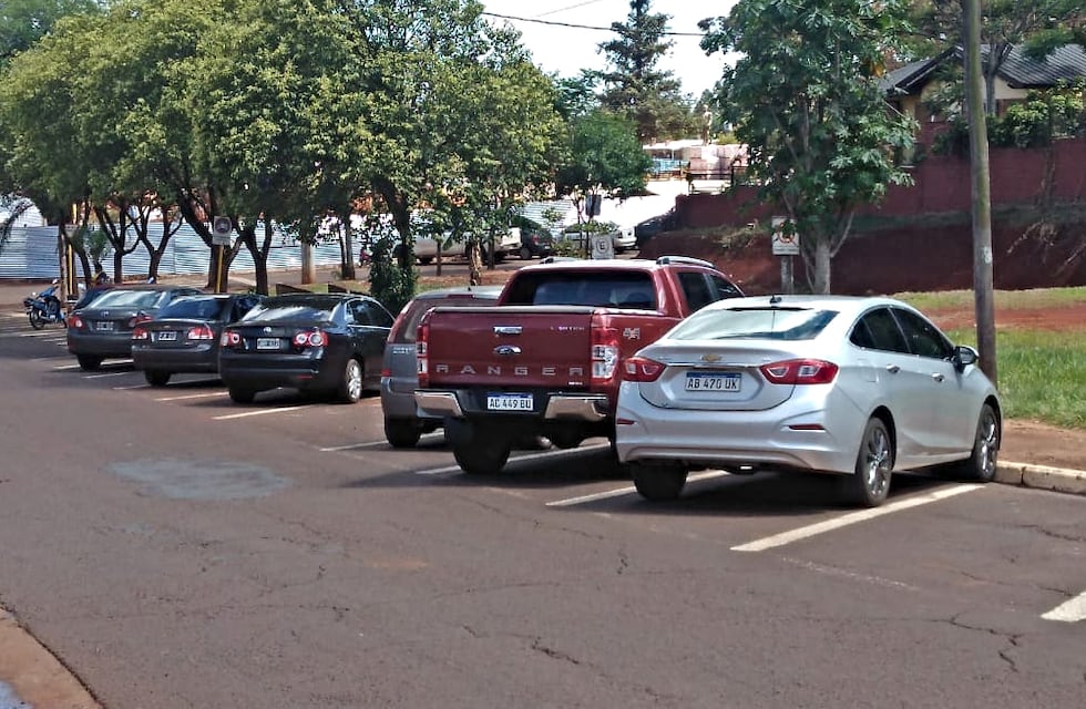 Concejo Deliberante de San Vicente aprobó la implementación de estacionamiento medido