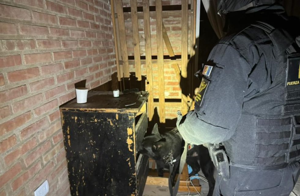 Fingía ser heladero para vender drogas en un reconocido balneario de Córdoba