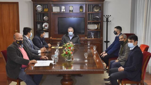 Jaldo se reunió con dirigentes de Chicligasta y Bella Vista.