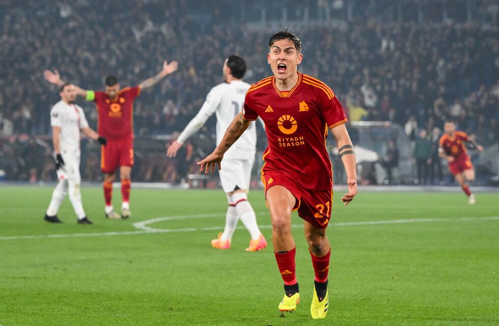 El golazo de Paulo Dybala para poner a la Roma en semifinales de Europa League