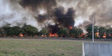 Incendio detrás de la UNRaf