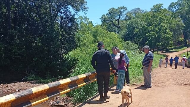 Un joven sufrió una fractura tras caer desde un puente en Oberá.