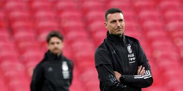 Lionel Scaloni quiere dar la lista de 26 jugadores este viernes. Quiénes serán los jugadores argentinos en Qatar.