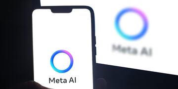 Se puede borrar Meta IA de WhatsApp.