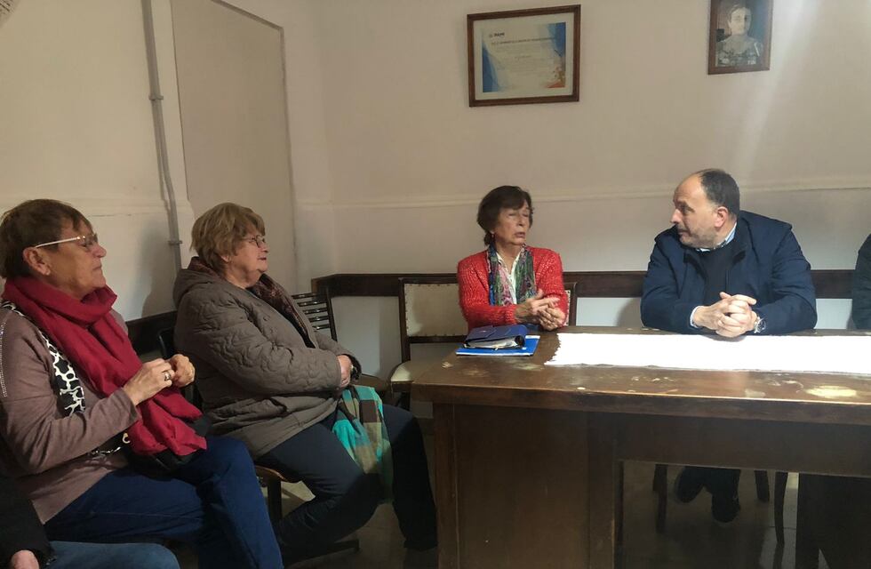 Pablo Garate de recorrida por Orense y Copetonas