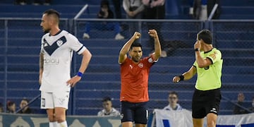 Independiente derrota por 2-1 a Vélez en el José Amalfitani.