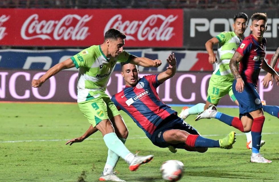 Show de goles: San Lorenzo no pudo reponerse y cayó 4-3 ante Defensa y Justicia