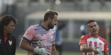 El Loco Jorge Carranza y Giuliano Cerratto, con conclusiones por la derrota de Instituto (Federico López Claro / La Voz).