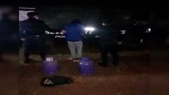 Joven fue detenido por robar cilindros de gas y esconderlos en su domicilio.