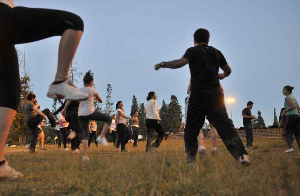 Proponen declarar como actividades esenciales de la salud a la práctica de deportes