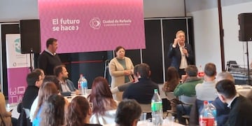 La Asociación del Personal Jerarquizado de la Municipalidad de Rafaela y el Intendente de Rafaela, Luis Castellano, se reunieron el viernes pasado