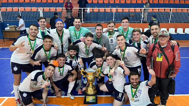 El Burrero, escribió su máximo capitulo de oro en Brasil: campeón del mundo. Histórico. / Gentileza.
