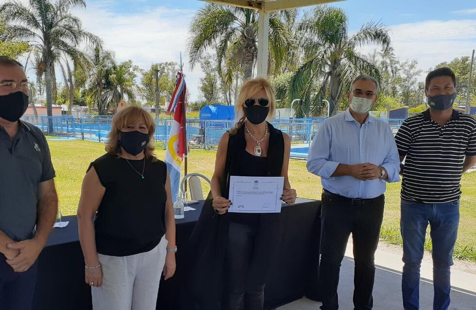 Por primera vez, un gobierno provincial realizó un aporte al CEF N° 56 de Frontera: casi $500.000