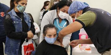 Comenzó la vacunación a personas con Síndrome de Down.