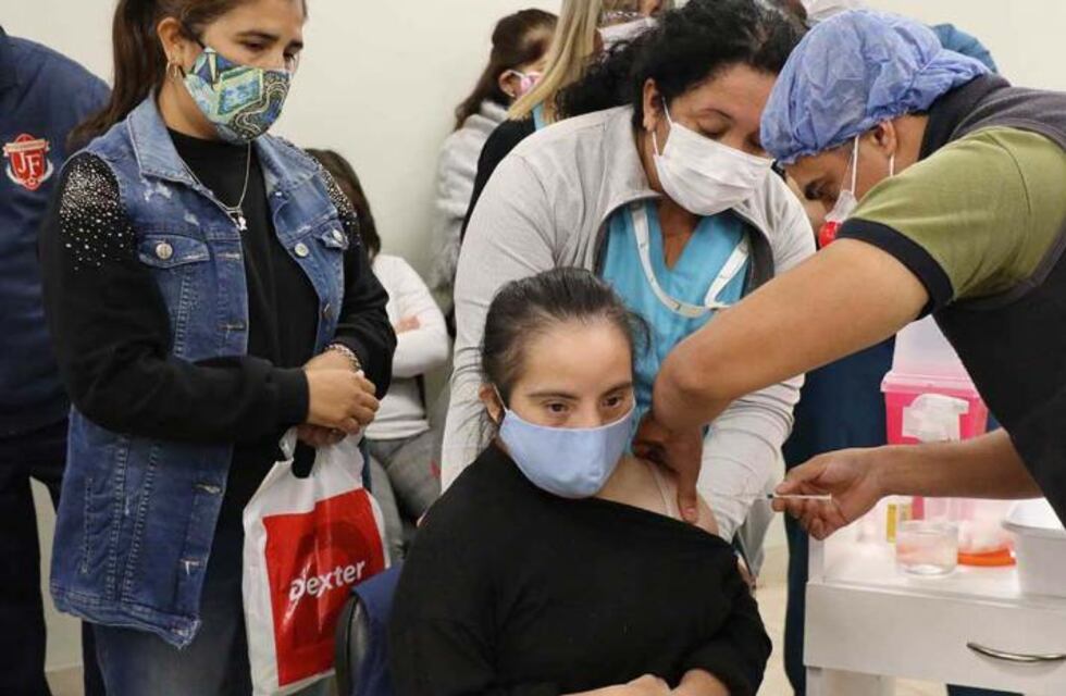 Coronavirus: comenzó la vacunación para personas con Síndrome de Down