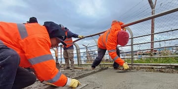 En el lugar se volcaron 14 metros cúbicos de hormigón, los cuales permitieron la construcción de unos 30 metros lineales en total.