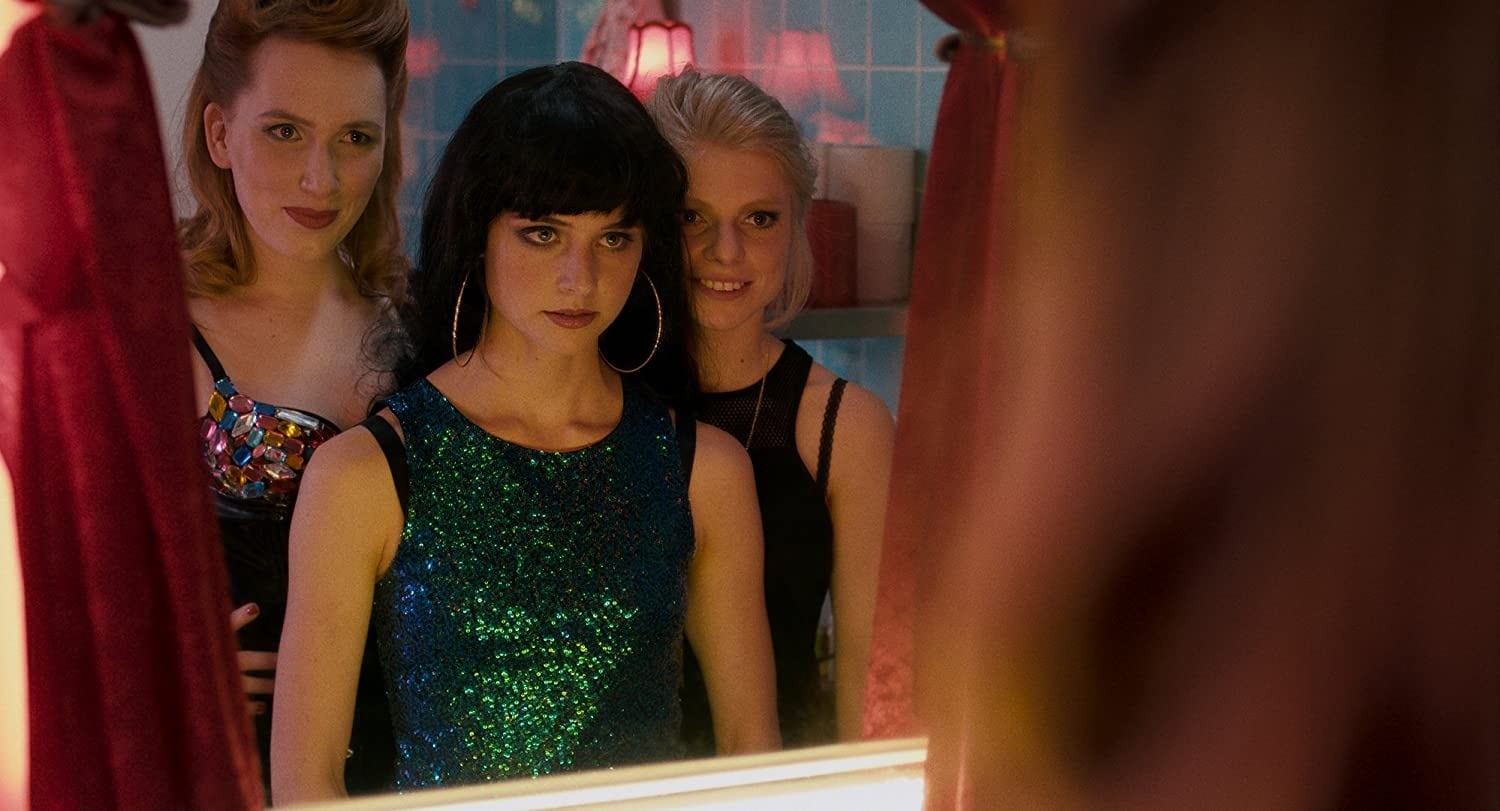 La película de Netflix sugerida se llama Fucking Berlin.