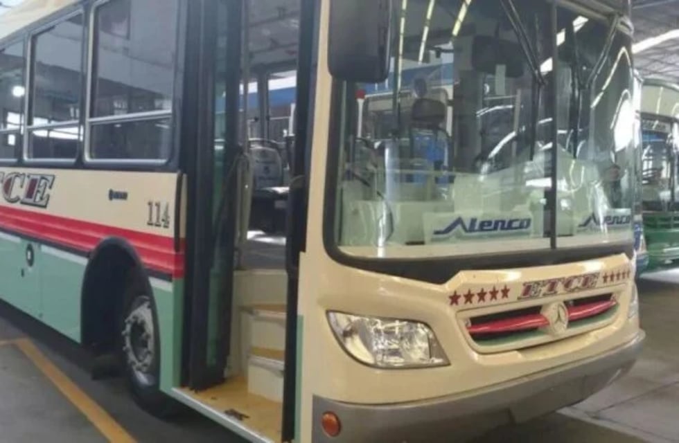 Una adolescente fue acosada en un colectivo urbano en Eldorado