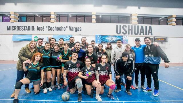 Ushuaia realizó su segunda edición del torneo de voley mixto