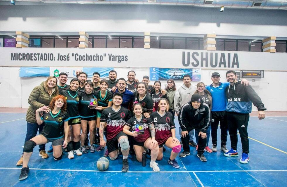 Ushuaia realizó su segunda edición del torneo de voley mixto