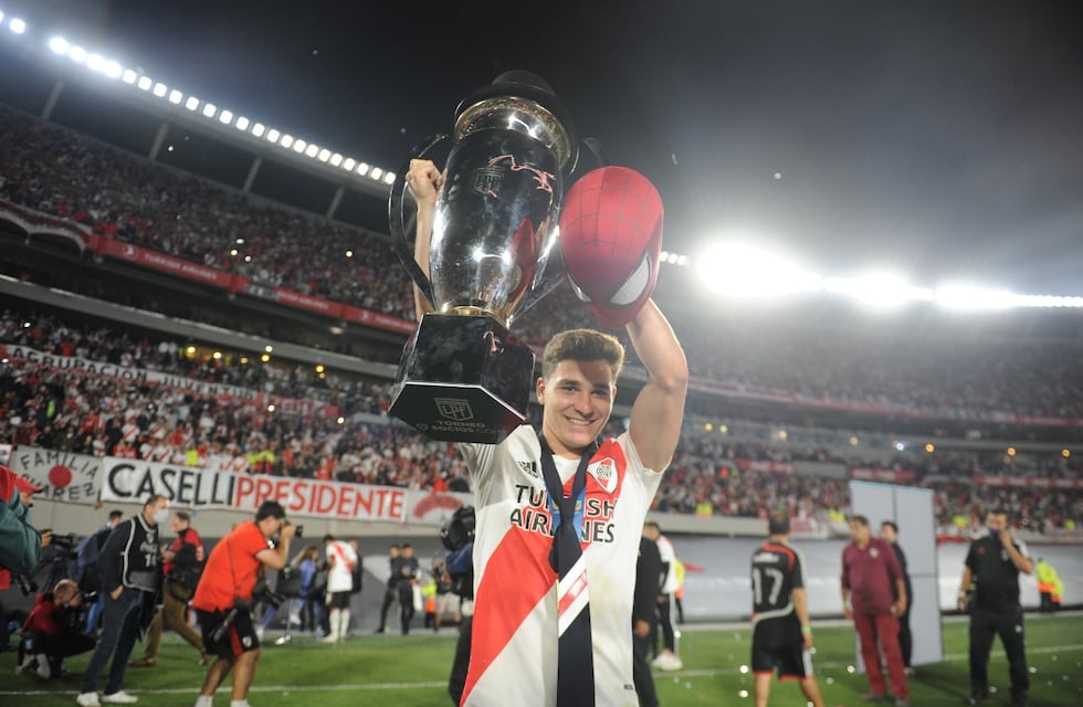 Julián Álvarez y Matías Suárez, tonada cordobesa en un River muy campeón