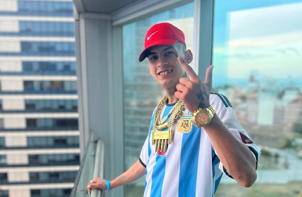 La respuesta de L-Gante tras las críticas por cantar el himno en cadena nacional