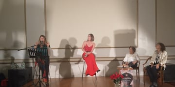 Diana Arias presentó “Amores invencibles” en la Sociedad Italiana de Tres Arroyos