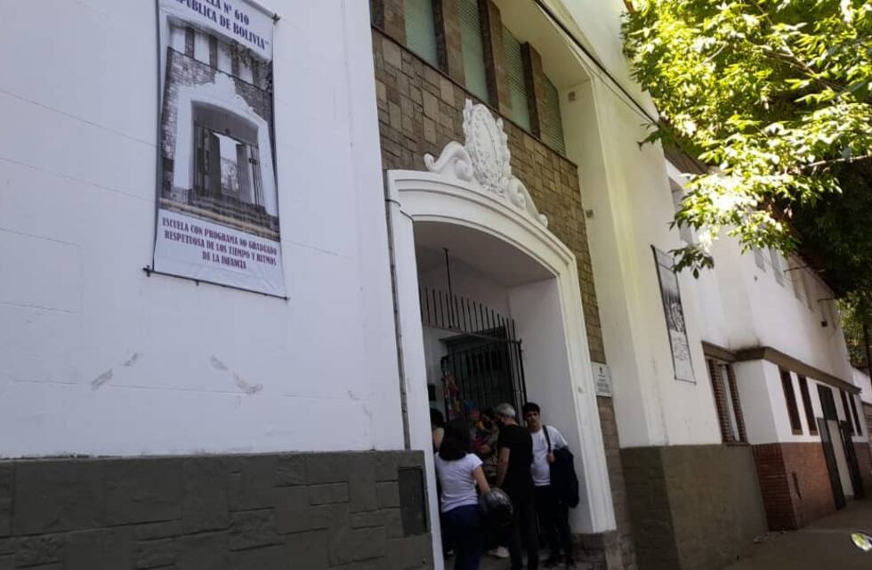 Suspendieron las clases en la Escuela República de Bolivia tras la balacera
