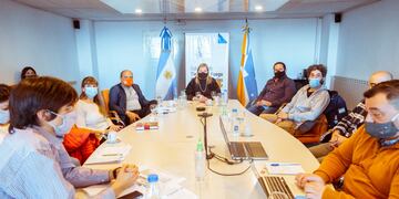 Se abordó la situación epidemiológica de Tierra del Fuego en esta última semana.