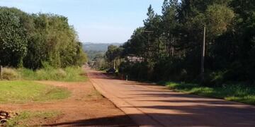 Eldorado: intensa búsqueda de conductor que huyó luego de colisionar a dos mujeres