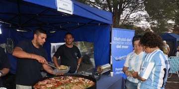 "A mar y campo" en Pehuen Co.