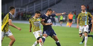 Victorio Ramis, delantero formado en Talleres, anotó el 2-0 con el que Independiente Rivadavia subió a Primera (Prensa Independiente Rivadavia)