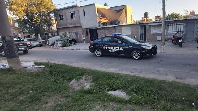 Los disparos se registraron alrededor de las 19 en Demestri al 6000. (@joseljuarezjose)